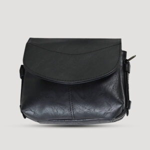 شنطة كروس من الجلد ايه واي