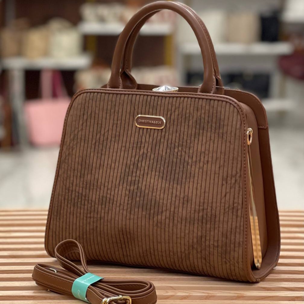 photo_5976512864757419563_y